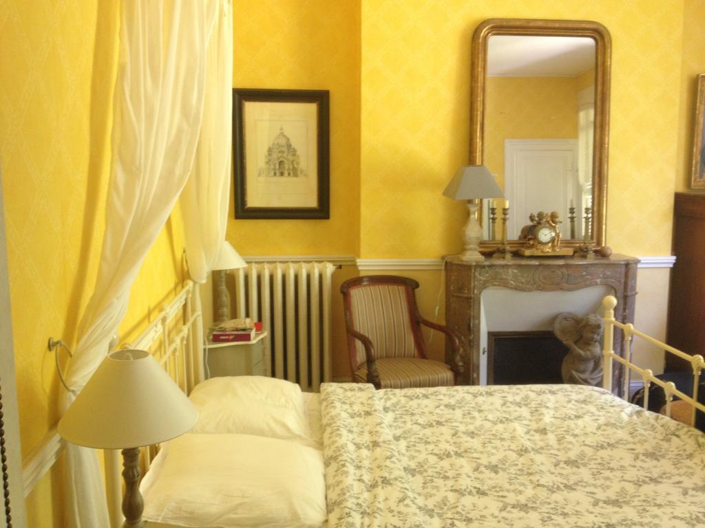 Bed and Breakfast La Liniere Ла-Ривьер-Сен-Совёр Номер фото