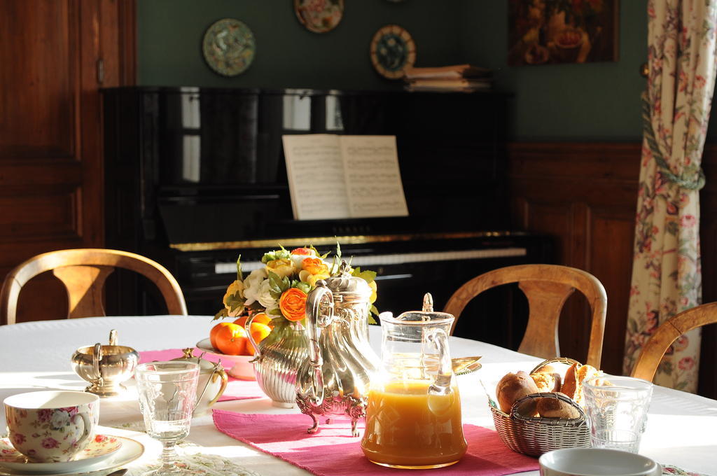 Bed and Breakfast La Liniere Ла-Ривьер-Сен-Совёр Экстерьер фото
