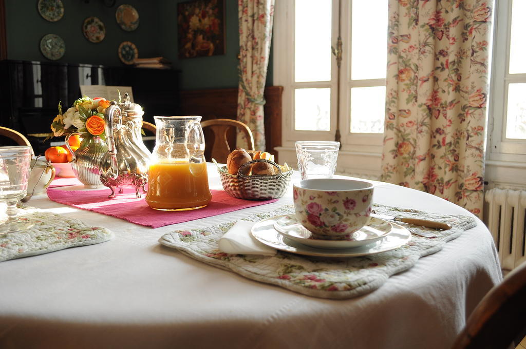 Bed and Breakfast La Liniere Ла-Ривьер-Сен-Совёр Экстерьер фото
